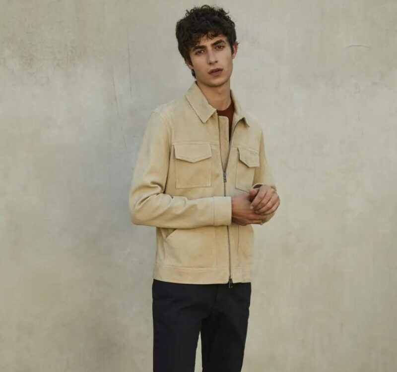 Áo khoác Overshirt dễ phối cho nhiều phong cách khác nhau.