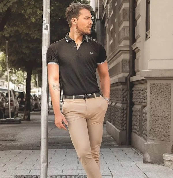 Áo polo kết hợp quần kaki chưa bao giờ lỗi thời