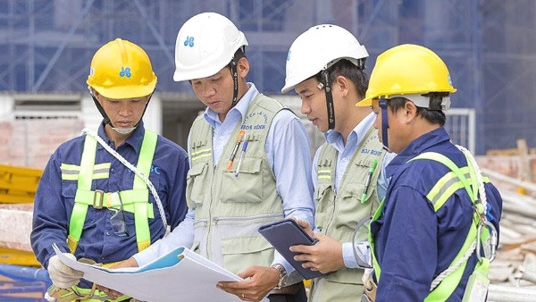 Top 28+ Mẫu đồng phục bảo hộ lao động chất lượng cao 2024