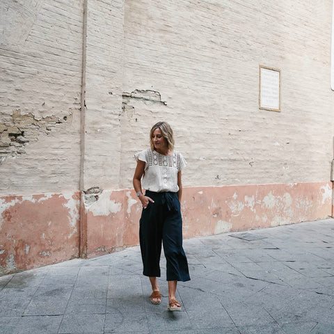 Quần culottes là gì? 10 cách phối đồ với quần culottes cực chất