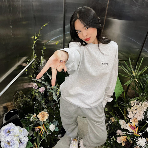 Quần Sweatpant phối cùng áo Sweater