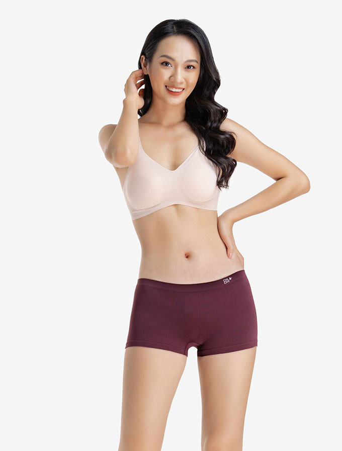 Boyshort là gì? Người bạn hoàn hảo dành cho váy ngắn